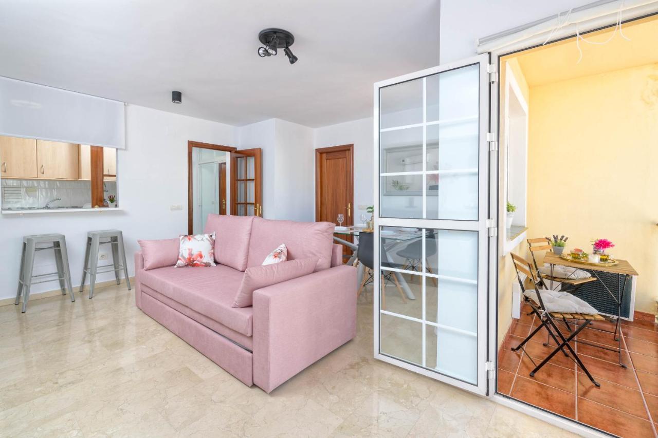 Wintowinrentals - La Estancia Free Parking Málaga Eksteriør billede